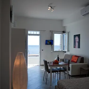 Taormina Holidays Apartament
